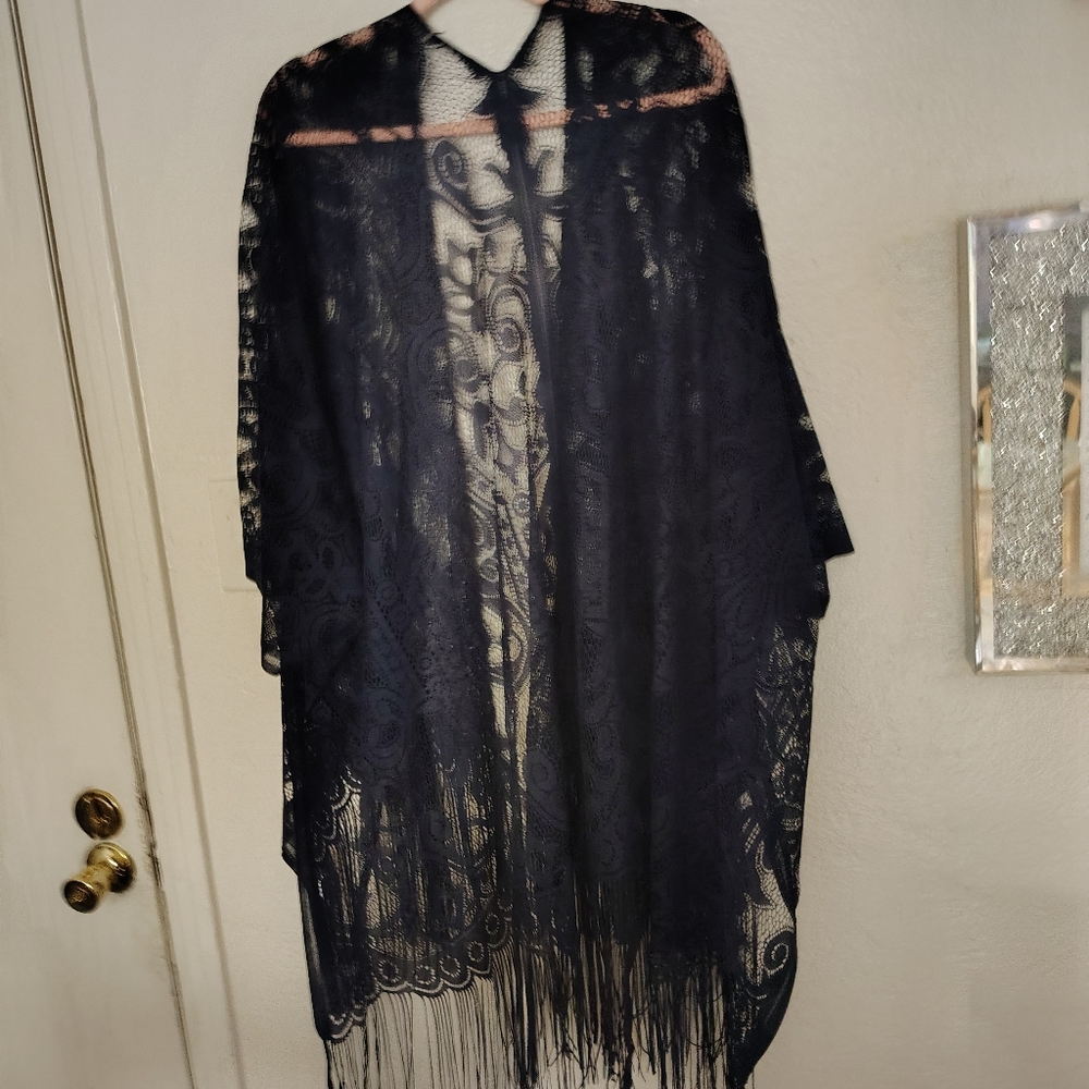 Steve Madden NAVY Lace Overlay GRANNY, GRANDMA SHAWL, CABIN READY, RELAX, CASUAL
